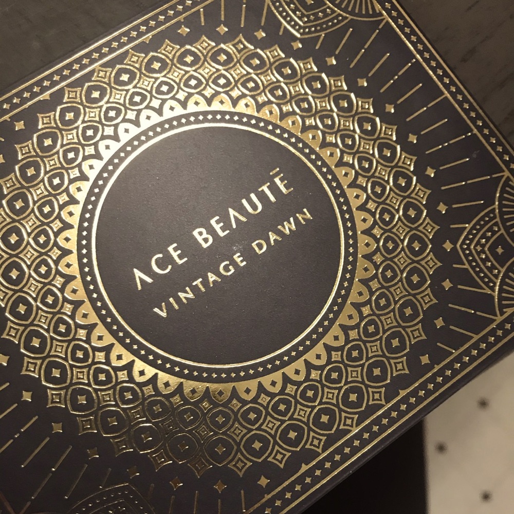 Ace beaute vintage dawn eyeshadow palette